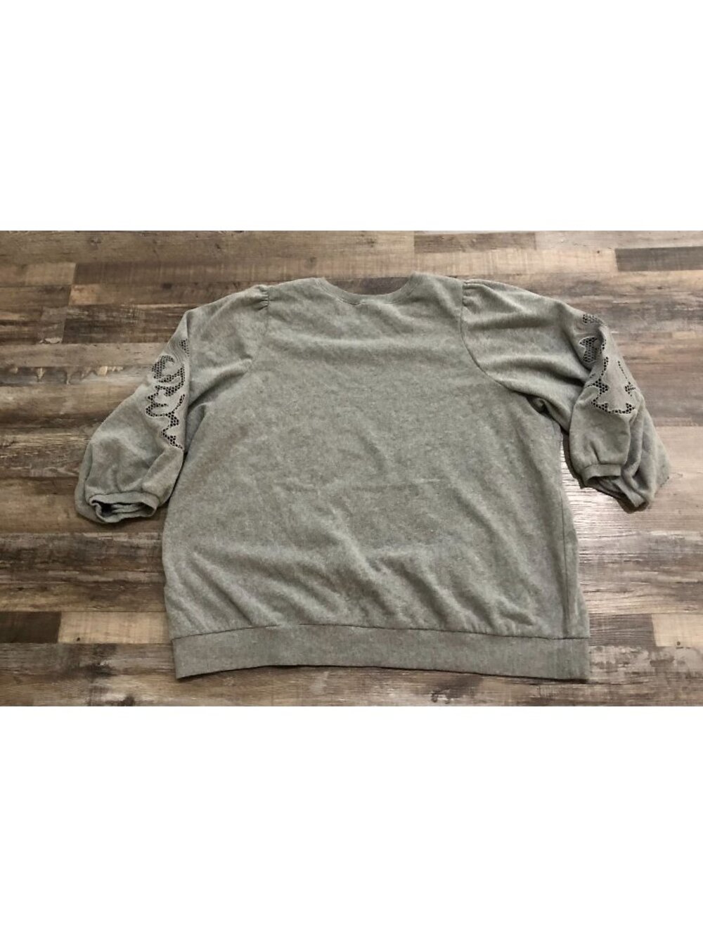 Torrid Grey Crewneck Sweatshirt Size 3X Detailed Lace Crochet Sleeves